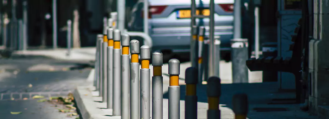 Safe and Convenient Retractable Barrier Column Systems for Properties in Pinellas Park, FL